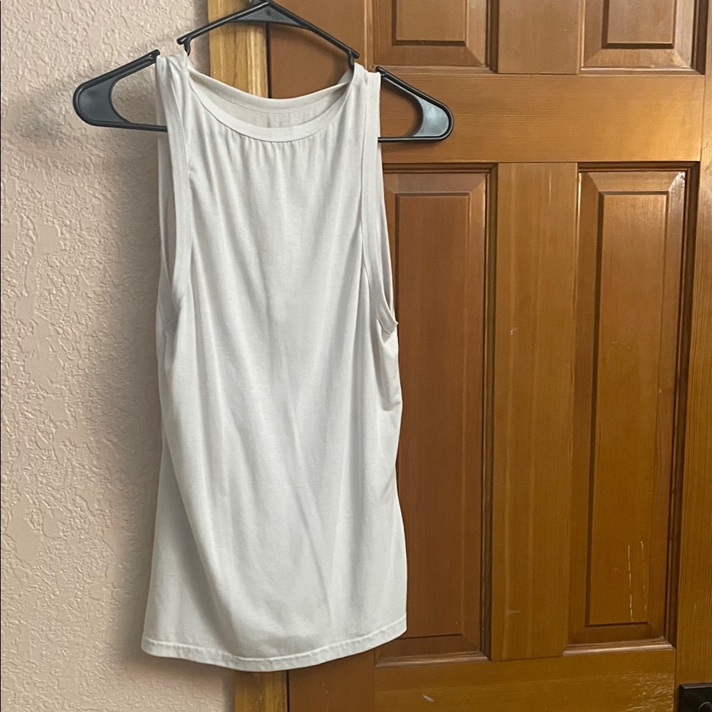 Women's White Sleeveless Top